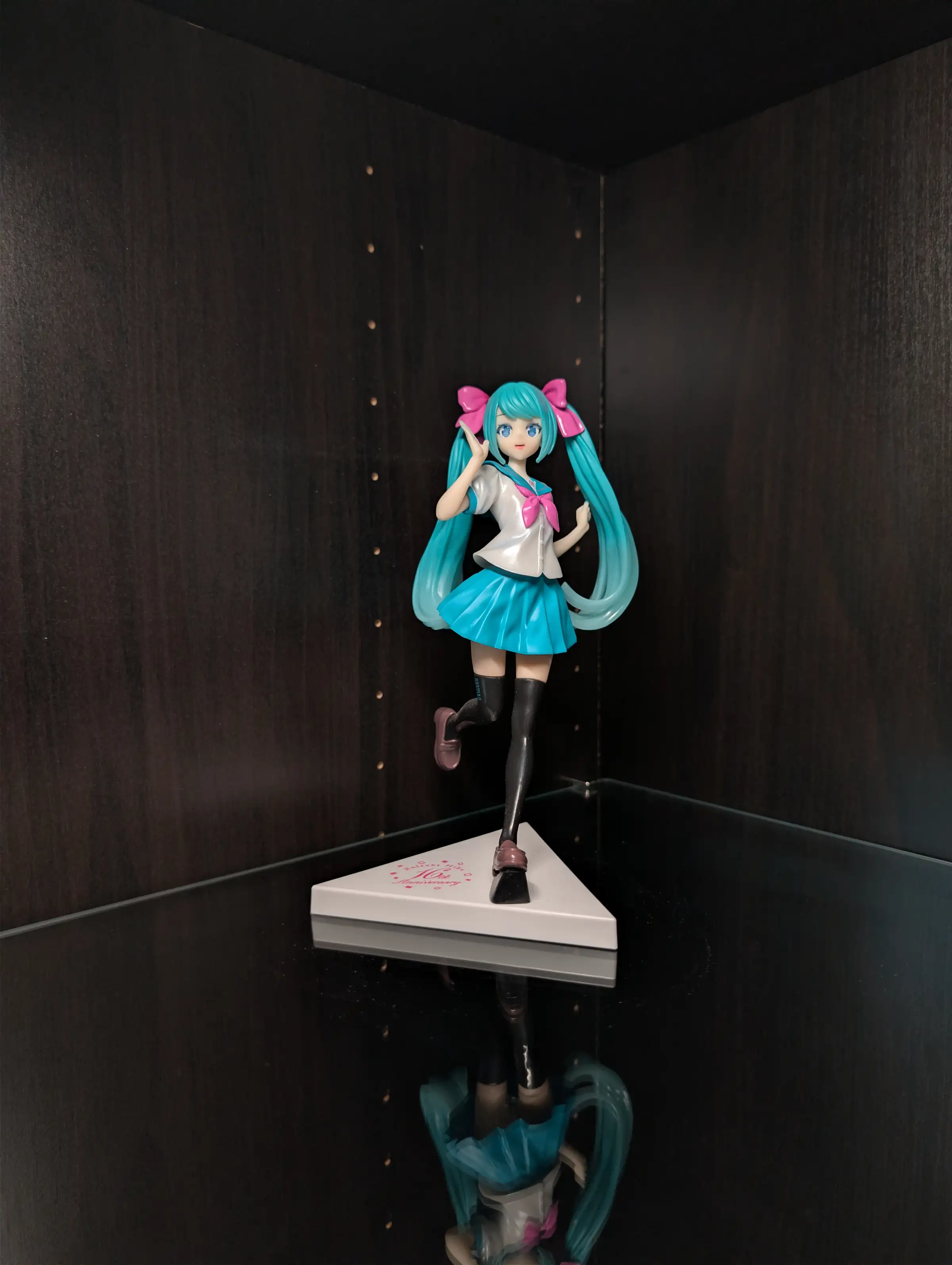 Image of figure 16th Anniversary Miku - School Girl